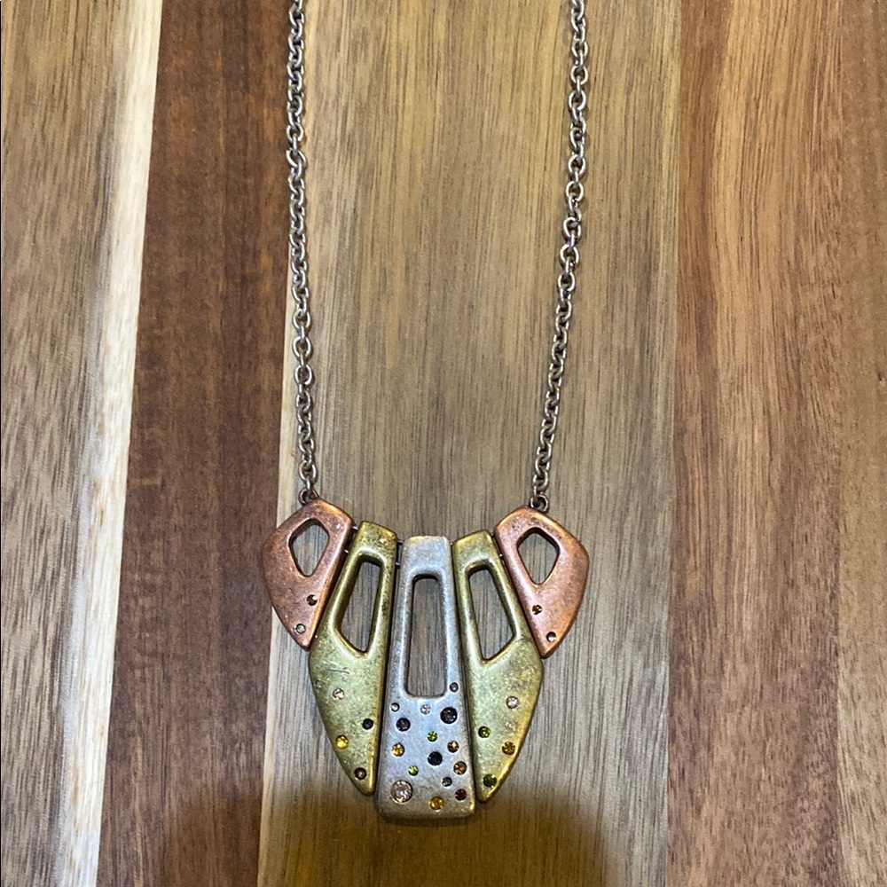 4/$20 chunky metal necklace